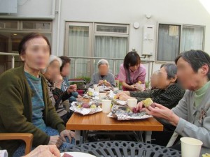 181115_11月　イベント　焼き芋大会（チャーム四條畷）